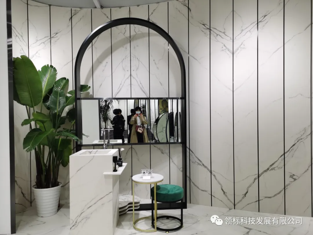 1-210R4112552237.png 1-210R4112552237.png