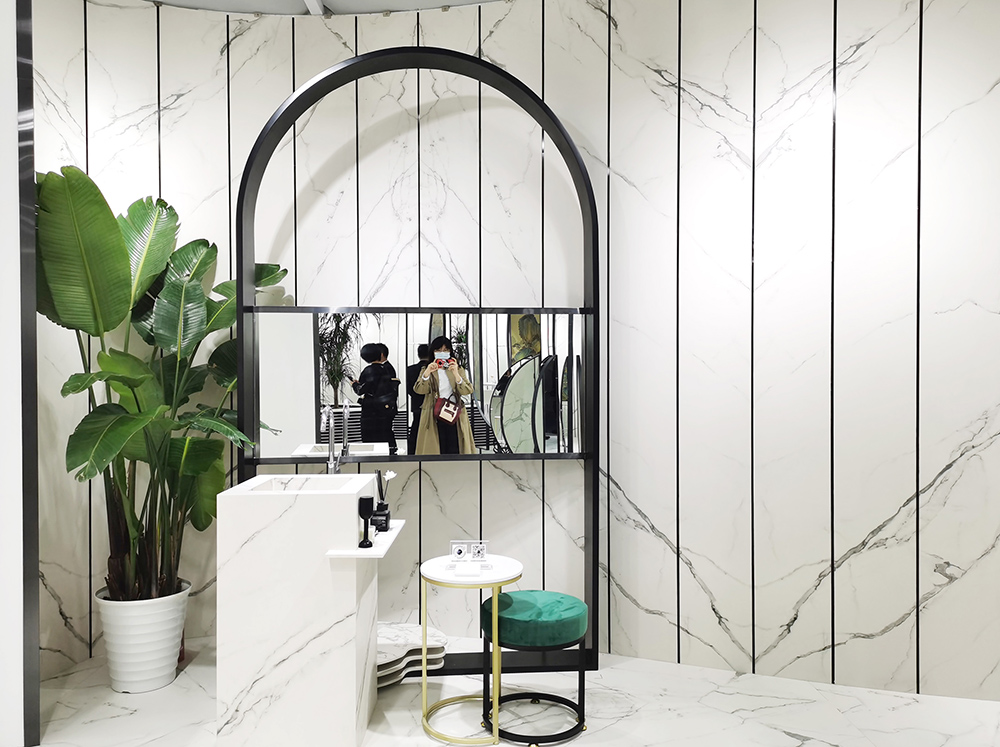 1-210R4135344H4.jpg 1-210R4135344H4.jpg