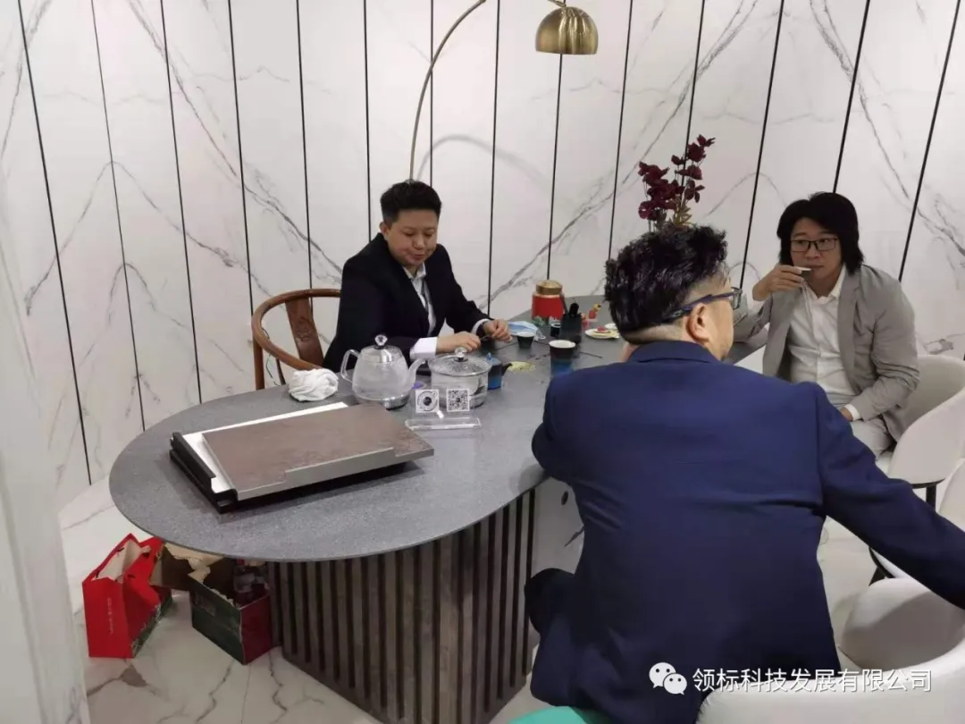 1-210R4112945238.png 1-210R4112945238.png