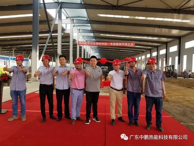 1-21040Q44235V8.jpg 1-21040Q44235V8.jpg